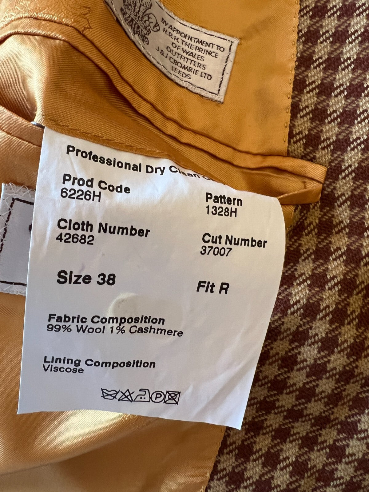661871