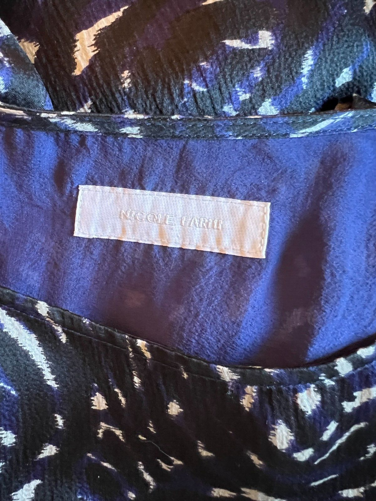 661699