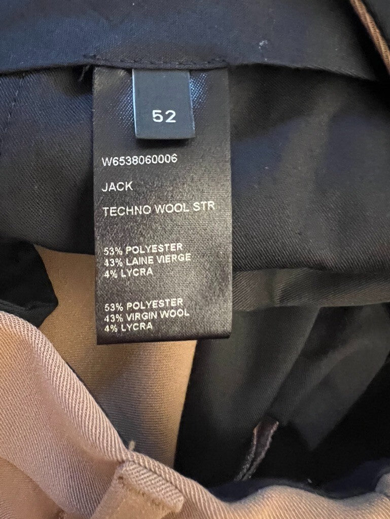 661837