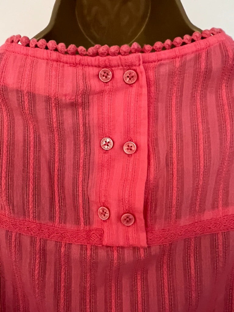 661808