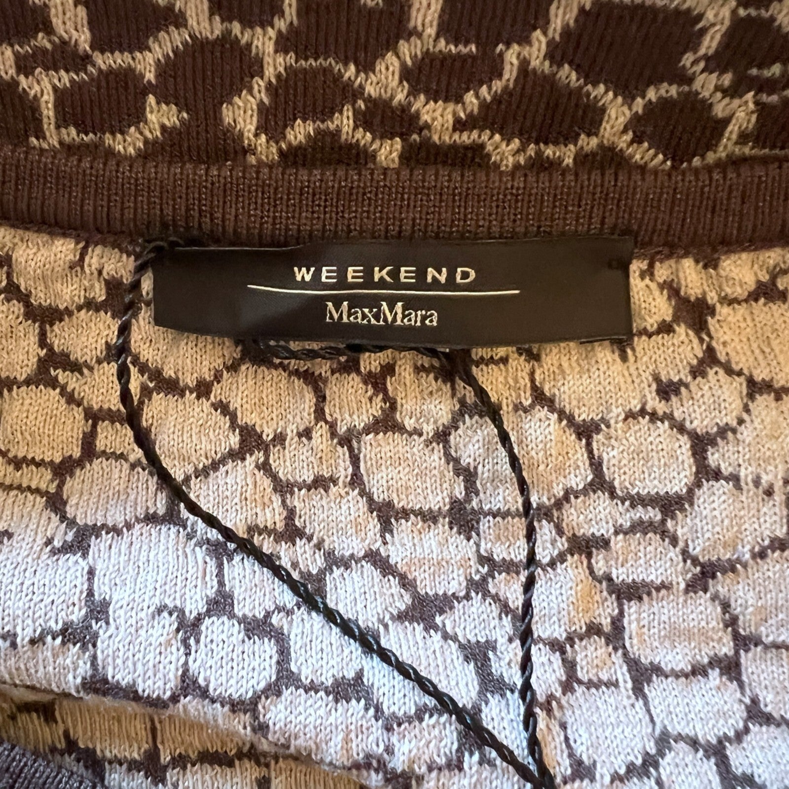 661958