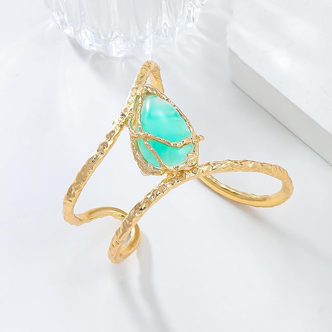 Textured Vine Wrap Teardrop Bracelet Elegant Gold Alloy