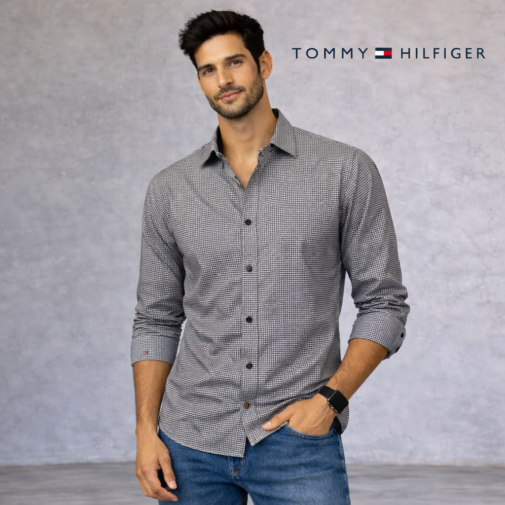 Tommy Hilfiger Slim Fit Navy Shirt – Size M - 40/15.5"