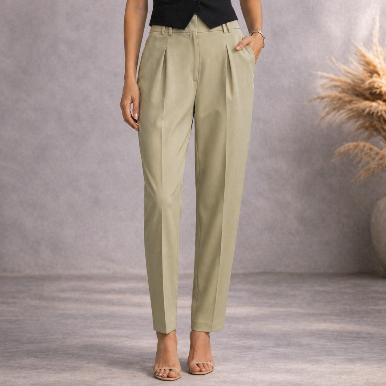 Alexander Wang Ecru High Waisted Tapered Pleated Trousers UK 6