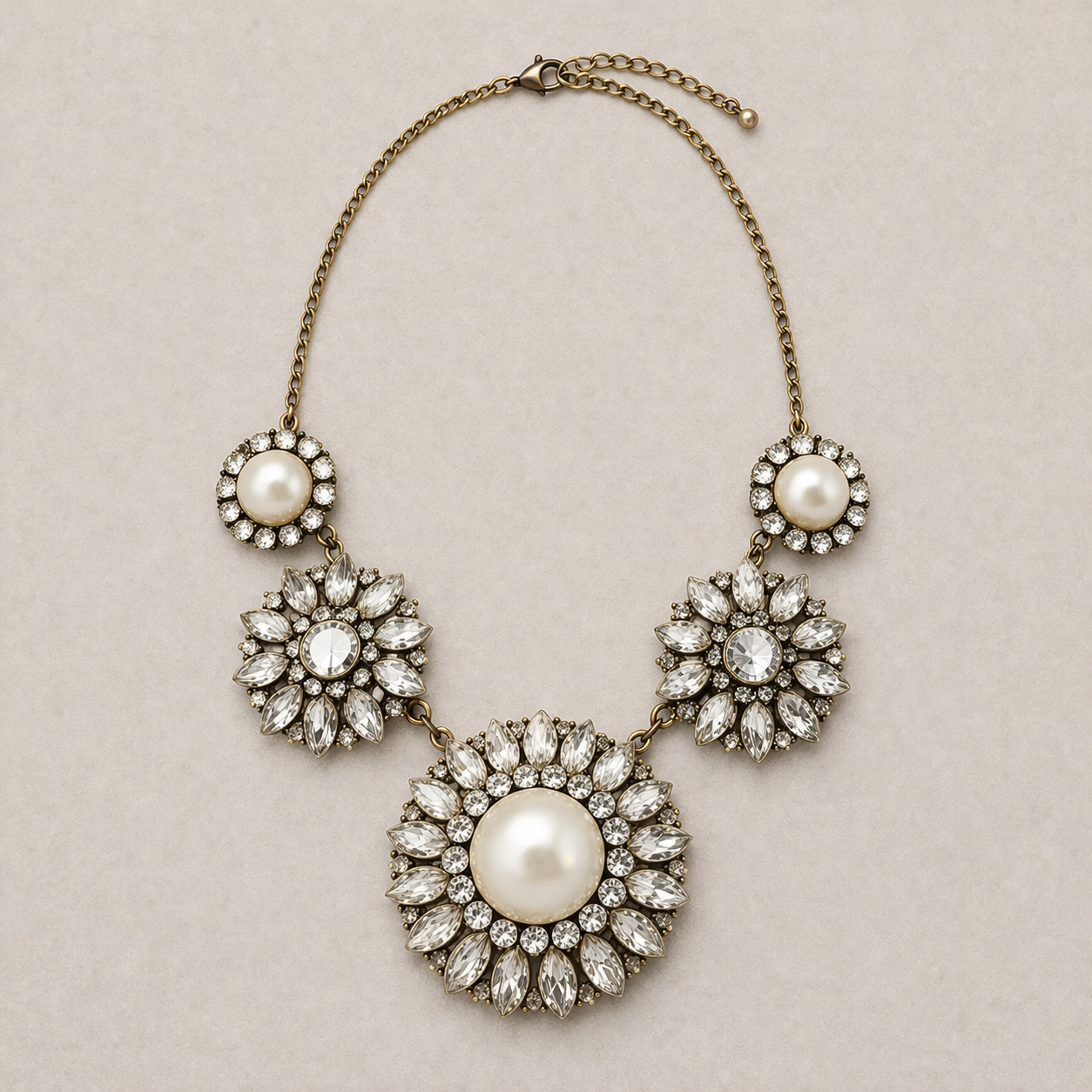 Unique Statement Rhinestones & Faux Pearls Necklace