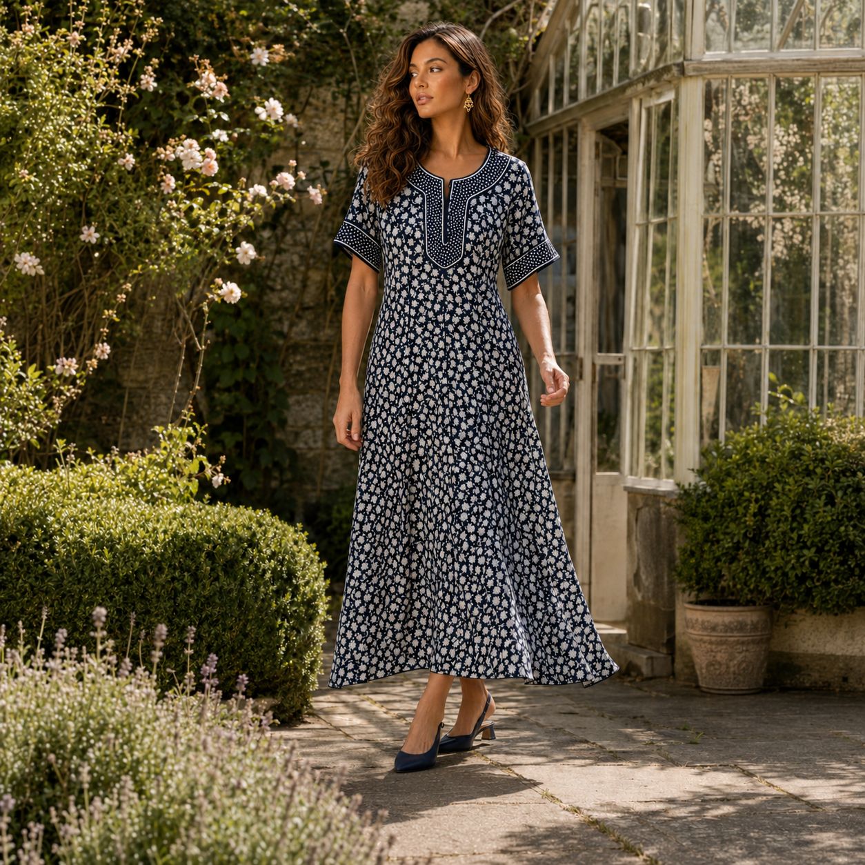 Vintage AnnaBelinda Oxford Navy & White Floral Dress UK 14/16