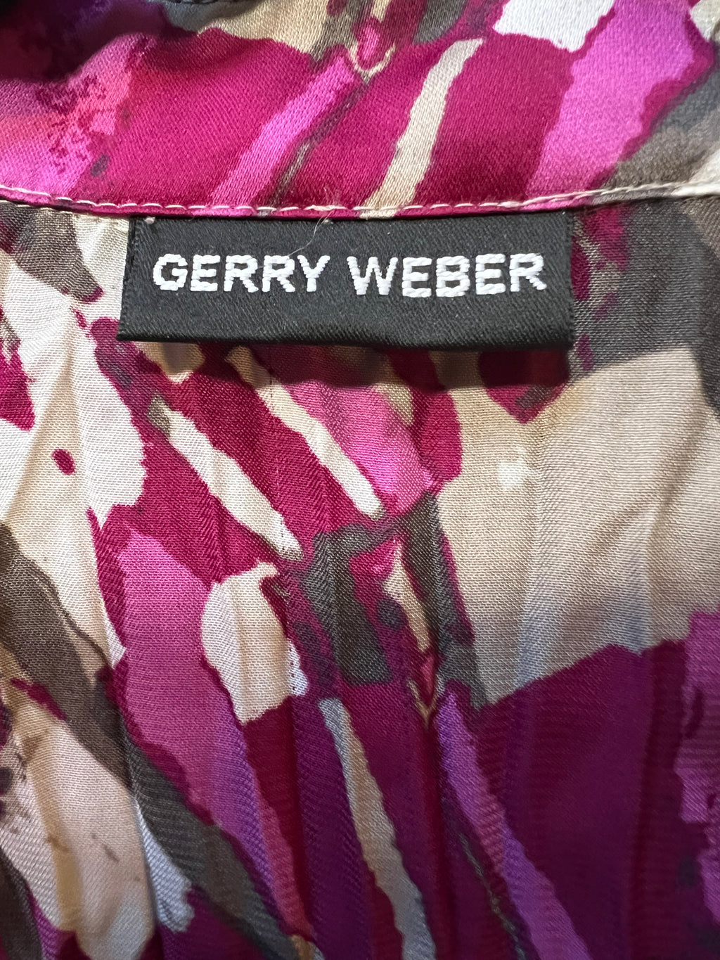 Gerry Weber Pink Multicoloured Silky Pleated Blouse UK 12