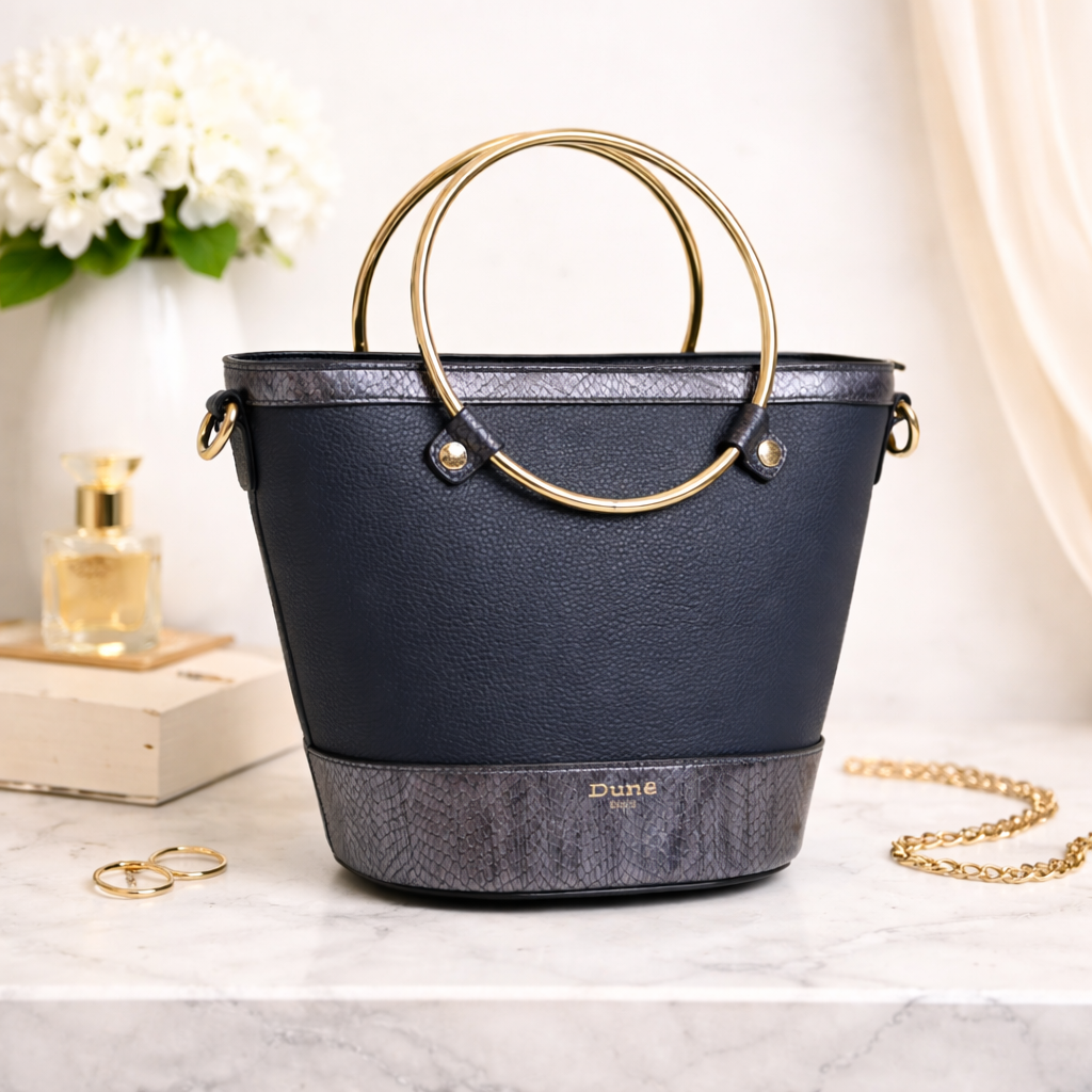 Dune Accessories Dircleo - Navy Circle Handle Tote NEW